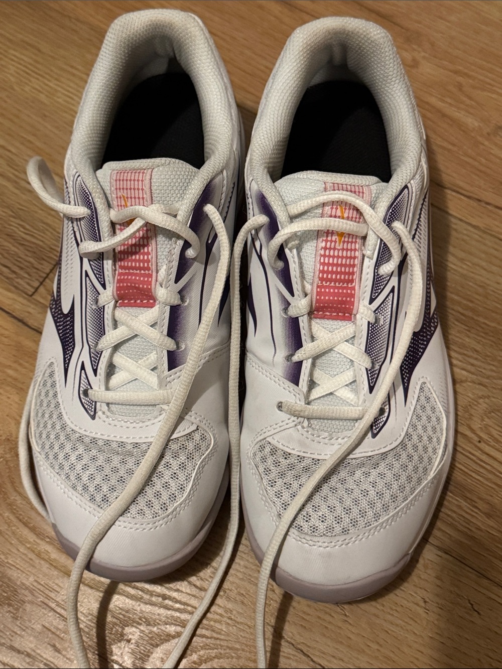 Brooks Cyclone speed 5 court shoes
